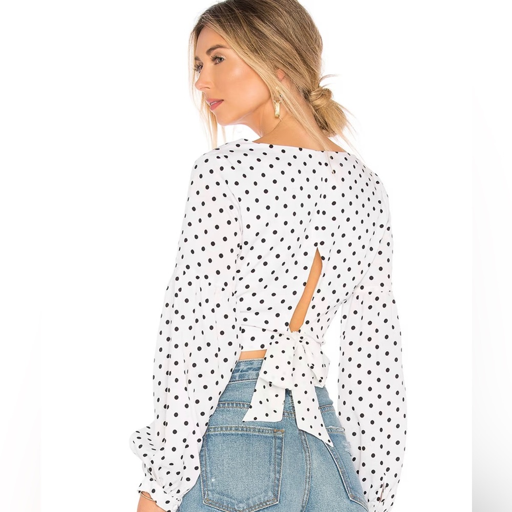 NWOT Superdown tie back crop top
